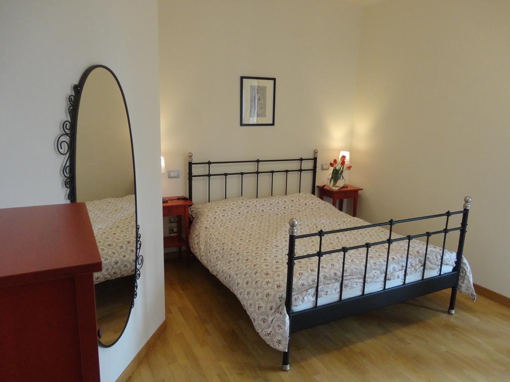 Casa Ghibellina Apartment Castelbellino Phòng bức ảnh